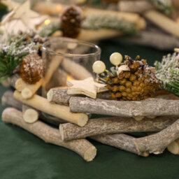 Dibor Nordic Wreath Tealight Xmas Table Decoration Centrepiece Christmas Décor Candle Holder - thumbnail 3