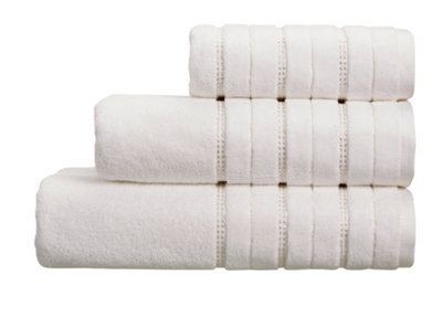 Glitz Cotton Bath Towel - White