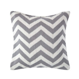 Homescapes Grey Geometric Cotton Knitted Cushion Cover, 45 X 45 Cm - thumbnail 1