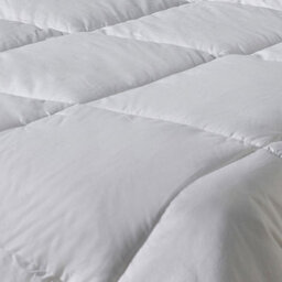 Julian Charles Home Luxury Feels Like Down 13.5 Tog Duvet - thumbnail 3