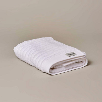Misona Organic Cotton Bath Towel - White - image 1