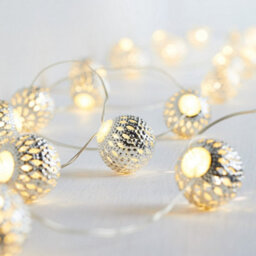 1.6 Meter Silver Ball Fairy Lights - thumbnail 2