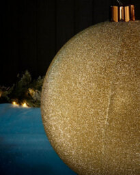 WeRChristmas Inflatable Tinsel Christmas Bauble, Gold, 66 Cm - thumbnail 4