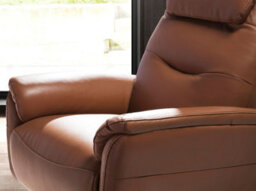 Angel Cerda Elegant Brown Leather Swivel Armchair For Modern Living Spaces - thumbnail 4