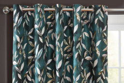 Sundour Madrid - 100% Blackout Thermal Self-Lined Curtains - Eyelet - 100% Polyester (Bottle Green, Filled Cover - 18'' X 18'' (Single)) - thumbnail 2