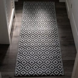 Valiant Runner Rug For Outdoor, Walkways, Galleys, Camping And Caravanning 5.5Ft X 2Ft (160Cm X 60Cm) - thumbnail 2