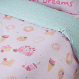 Catherine Lansfield Sweet Treats Reversible Single Duvet Cover Set With Pillowcase Pink - thumbnail 4