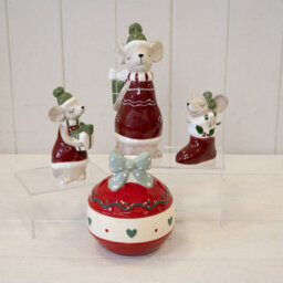 Satchville Red Candle Holder With Bow - thumbnail 3