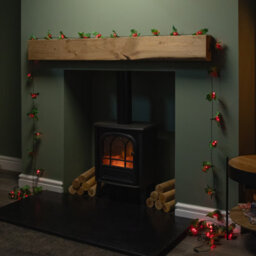 Samuel Alexander Indoor Outdoor 100 Christmas Led Red Berry And Holly Lights Green Cable - thumbnail 2