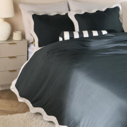 Ohs Wavy Edge Bedding Set Microfibre Duvet Cover With Pillowcase, Black/stone - Single - thumbnail 2