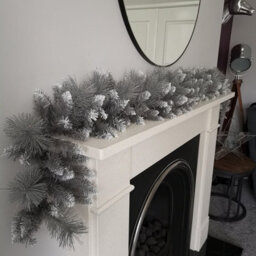 Samuel Alexander Premier 6Ft (1.8M) Christmas Silver Garland With Some Glitter Tips - thumbnail 8