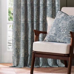 Morris & Co Marigold Jacquard Floral Room Darkening Pencil Pleat Curtain Pair Indigo (W)168Cm X (D)229Cm - thumbnail 4