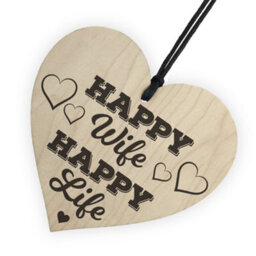 Red Ocean Happy Wife Happy Life Wooden Hanging Heart Love Plaque - thumbnail 6