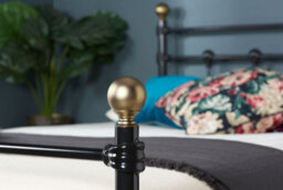 Save On Goods UK 4Ft Small Double Traditional,victorian Style Metal Tubular Steel Bed Frame Bedstead. Black Gloss Finish - thumbnail 3