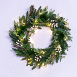 Christmas Tree World 50Cm Pre-Lit Decorated Pe Pine Wreath With White Berries - thumbnail 2