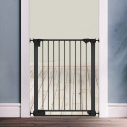 Bettacare Safestep Dog Gate, Black, 96Cm - 103Cm, Extra Low Walkthough, 81Cm Extra Wide Doorway, One Piece Extra Wide Pet Gate - thumbnail 7