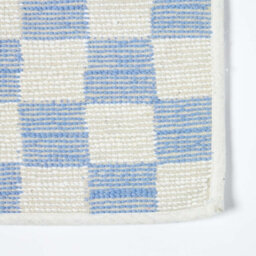 Homescapes Blue & White Check 100% Cotton Non Slip Bath Mat - thumbnail 4