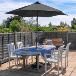 Harbour Housewares Wooden Garden Parasol - 2.7M - Black - thumbnail 7
