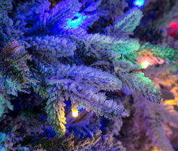 Garden Store Direct Lapland Snow Covered Pre-Lit Christmas Tree 5Ft Multicolour Leds - thumbnail 8