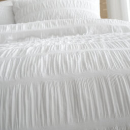 Catherine Lansfield Bedding Seersucker Embellished Duvet Cover Set With Pillowcases White - thumbnail 3