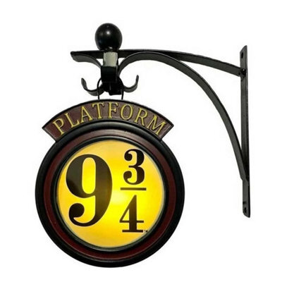 9 3/5 Harry Potter Hanging Wall Night Light - image 1