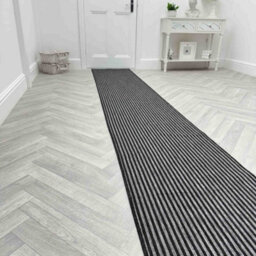 Pinstripe Indoor/outdoor Hallway Runner Rug - Durable, Reversible & Hardwearing Carpet For Home Or Garden - thumbnail 3