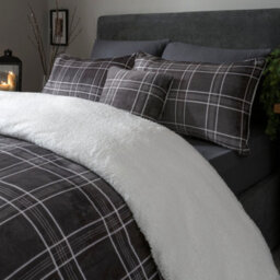 Smart Living Luxury Check Printed Flannel Fleece Duvet Cover With Pillowcases - thumbnail 3