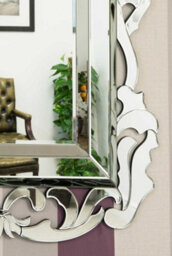 Mirroroutlet All Glass Stylised Baroque Inspired Wall Mirror 135 X 99 Cm - thumbnail 3