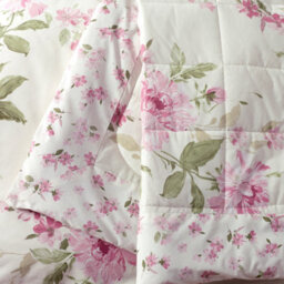 Catherine Lansfield Avebury Floral Reversible Quilted 220X230Cm Bedspread Cream - thumbnail 2