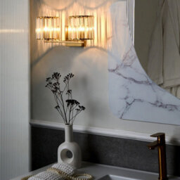 Beliani Wall Lamp - Gold Gloss Iron Base With Glass Crystal Shade, Geometric Modern Wall Light, W35 X D17 X H15Cm - thumbnail 1