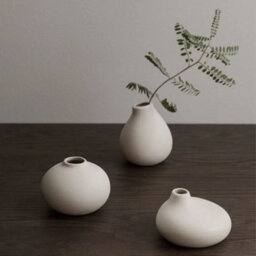 Blomus Nona Set Of 3 Porcelain Vases - White - thumbnail 2