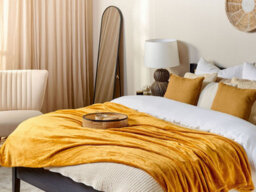 Beliani Blanket Bayburt 150 X 200 Cm Orange - thumbnail 2