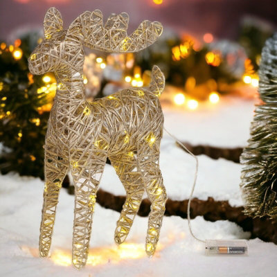 Urbn-Living Urbnliving Height 45Cm Set Of 2 Gold Led Light Up Christmas Reindeer Rattan Metal Wire Stag Statue Decoration - image 1