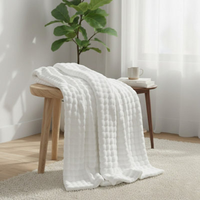 Rabbit Faux Fur Throw Blanket Ultra Soft Luxury Throw For Sofa And Bed White 150X200Cm - image 1