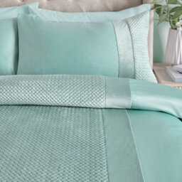 Soirée Iras Luxury Quilted Detailing Duck Egg Duvet Cover Set - thumbnail 2