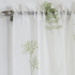 "Tyrone Textiles Bracken Green Leaf Print Linen-Look Voile Panel - Pair 140 X 229 Cm (55X90"")" - thumbnail 2