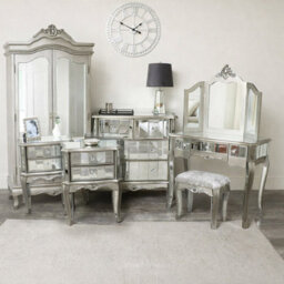 Melody Maison Silver Mirrored Double Wardrobe, Chest Of Drawers, Dressing Table Set & Bedside Tables - Tiffany Range