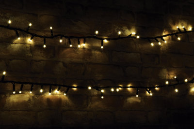 LYYT Christmas Festive Heavy Duty Compact Connectable Outdoor Garland Led String Lights - image 1