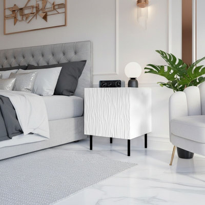Jungle Set Of 2 Modern Bedside Tables With Durable Laminated Construction White Black - image 1