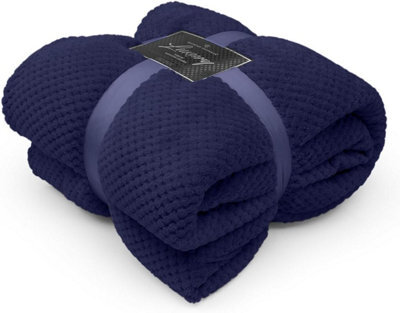 Gc Gaveno Cavailia Fluffy Pop Throw 150X200Cm Navy Lightweight Honeycomb Blanket For Bed Settee Throws For Sofas Couch Chair - image 1