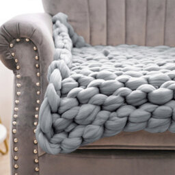 Living And Home Chunky Knit Handwoven Design Light Grey Soft Throw Blanket For Sofa Home Decor 100Cm L X 80Cm W - thumbnail 3