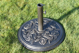 Garden Market Place Resin Garden Parasol Base 9Kgs - Antique Bronze Colour