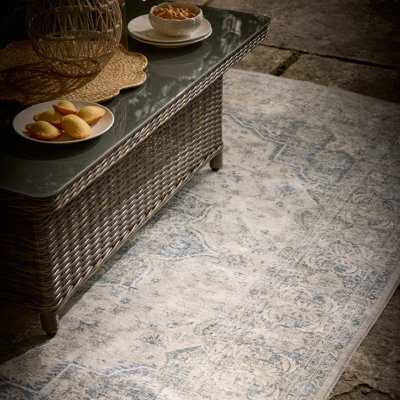 Persian Large Indoor & Outdoor Rug, (L)150Cm X (W)200Cm - image 1