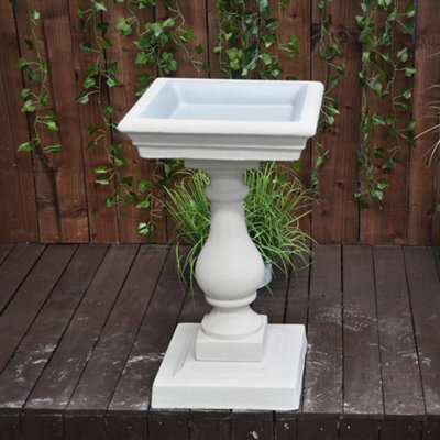 Classic Sandstone Birdbath With Square Top - image 1