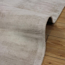 White Handmade , Luxurious , Modern , Plain Easy To Clean Viscose Rug For Living Room, Bedroom - 160Cm X 230Cm - thumbnail 6