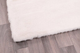 Luxe Faux Fur Ivory Plain Shaggy Stain Resistant Easy To Clean Rug For Bedroom Living & Dining Room-60Cm X 100Cm - thumbnail 4
