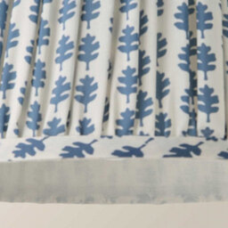 Valuelights Grange Small Blue Floral Pleated Lamp Shade And Bulb - thumbnail 4