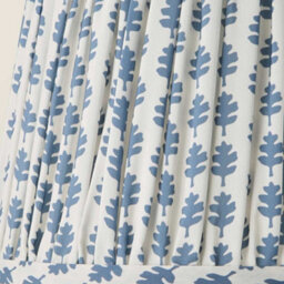 Valuelights Grange Small Blue Floral Pleated Lamp Shade And Bulb - thumbnail 3