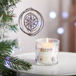Heart and Home Christmas Soy Candle - Snowflake Sparkle - With Spinning Tree Decoration - thumbnail 2