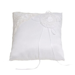 Groves Of Thames Ring Cushion With Lace Trim: 20 X 20Cm: White - thumbnail 1